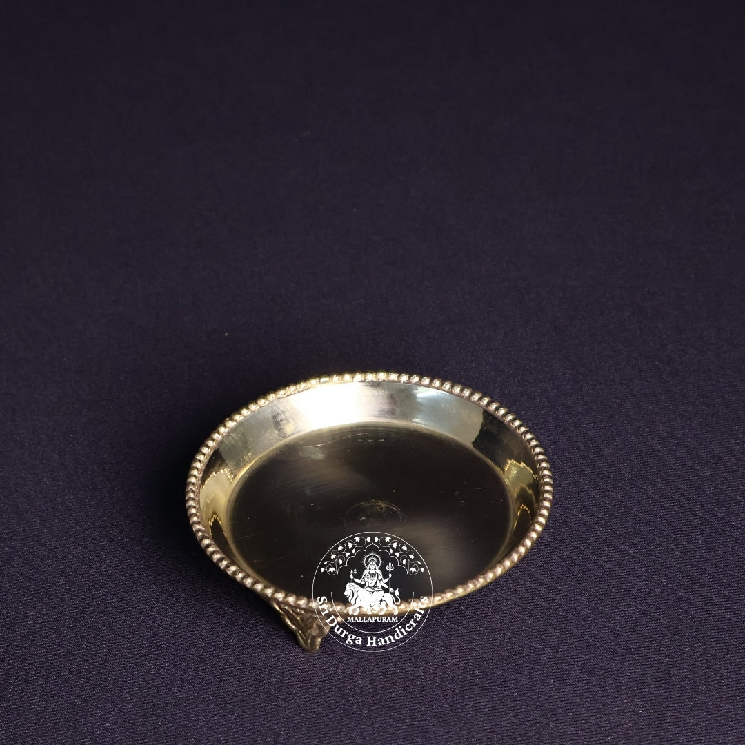 Brass Plate Dana with Base – Size No:3