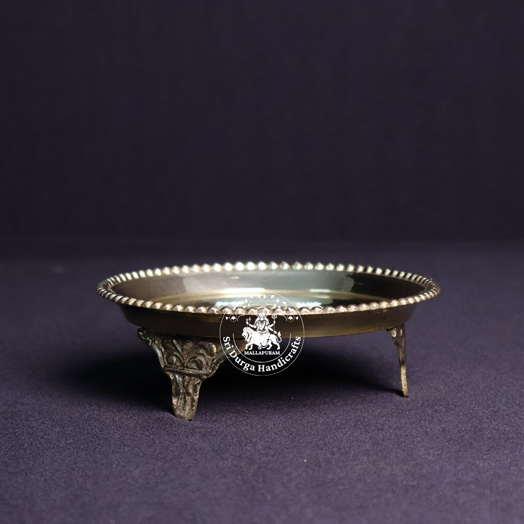 Brass Plate Dana with Base – Size No:4