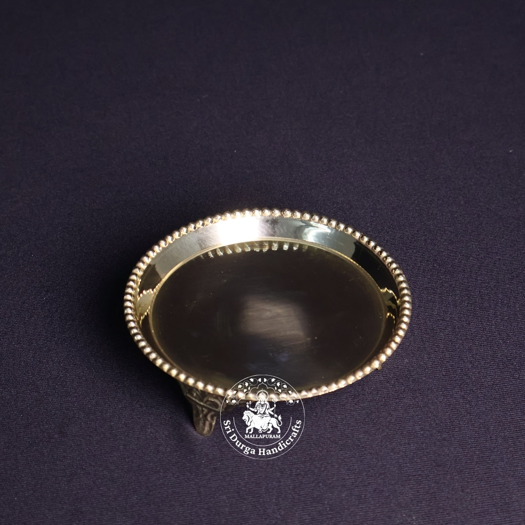Brass Plate Dana with Base – Size No:4