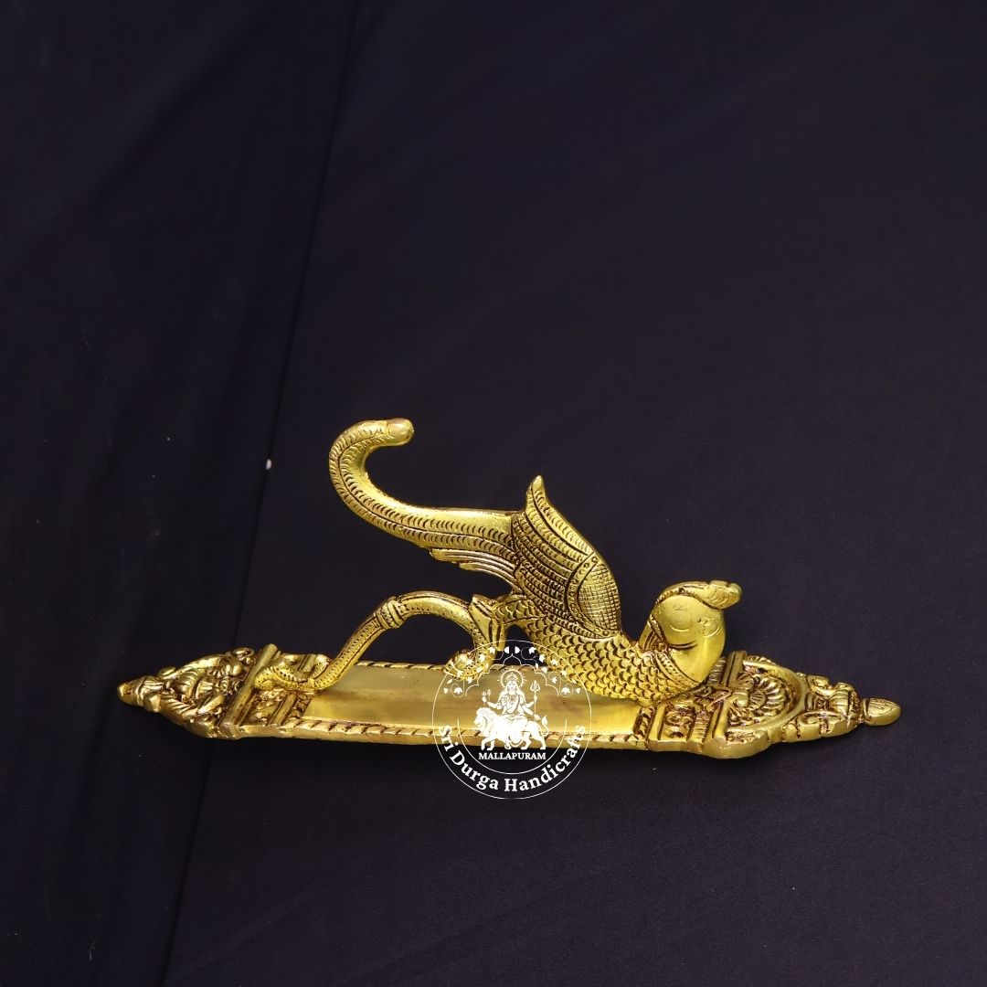 Brass Parrot Wall Bracket – 12 Inch