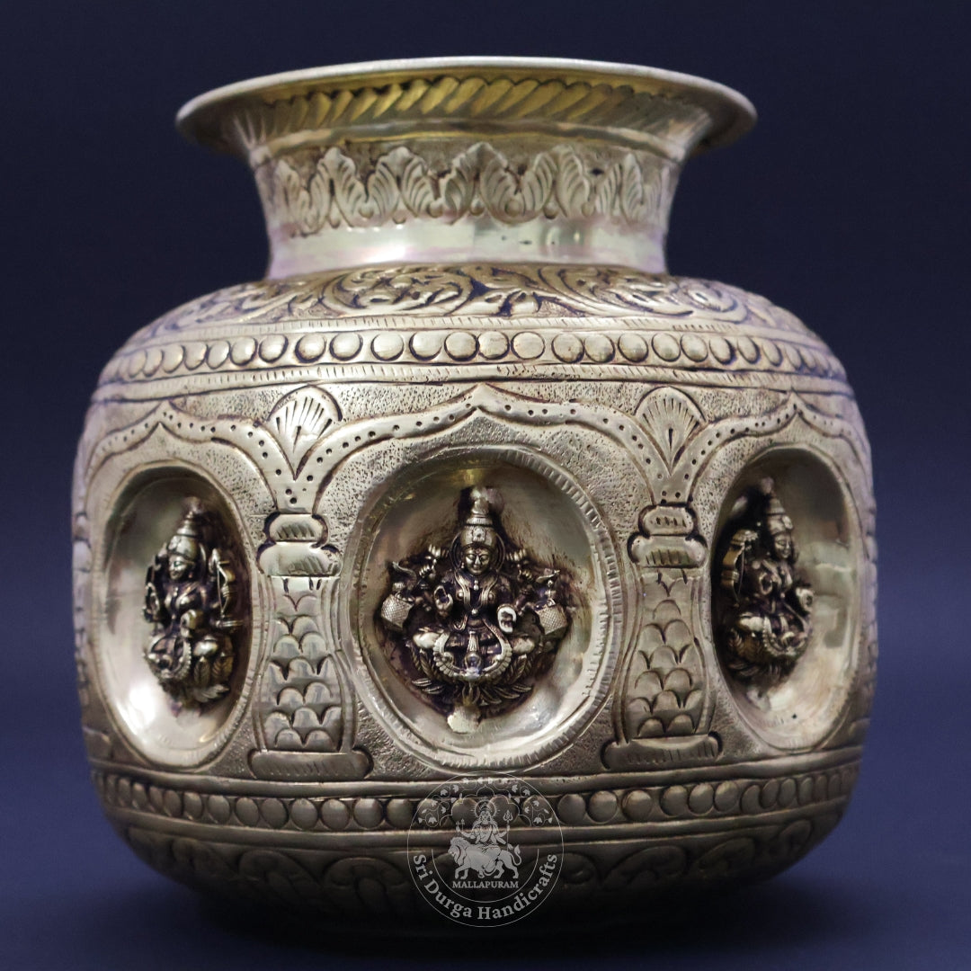 7" Inch Brass Astalakshmi Chombu (Inner)