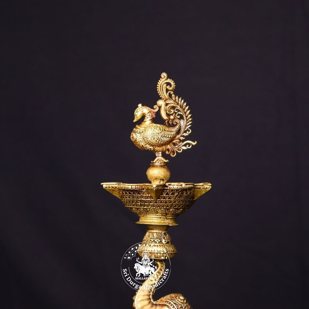 8" Inch Brass Elephant Annam Lamp