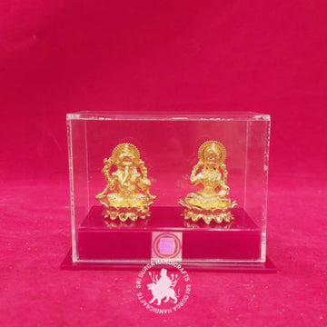 Brass Ganesh Lakshmi Idols in Cubicle