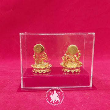 Brass Ganesh Lakshmi Idols in Cubicle