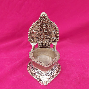 Brass Ganesh Vilakku