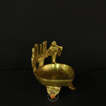 Sangu Chakaram Namam Deep