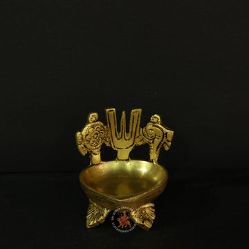 Sangu Chakaram Namam Deep