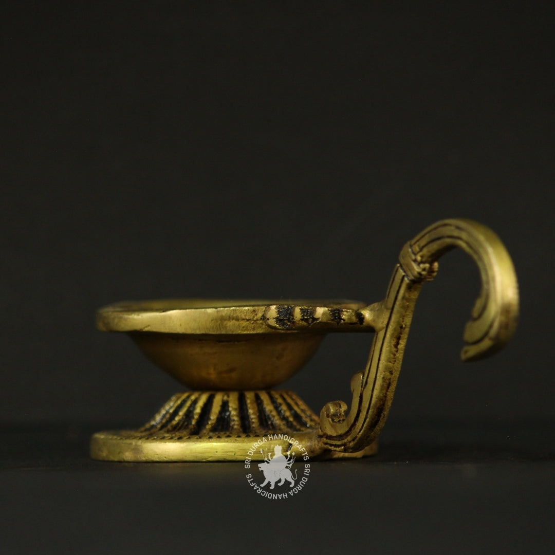 1" Handle Base Vilakku